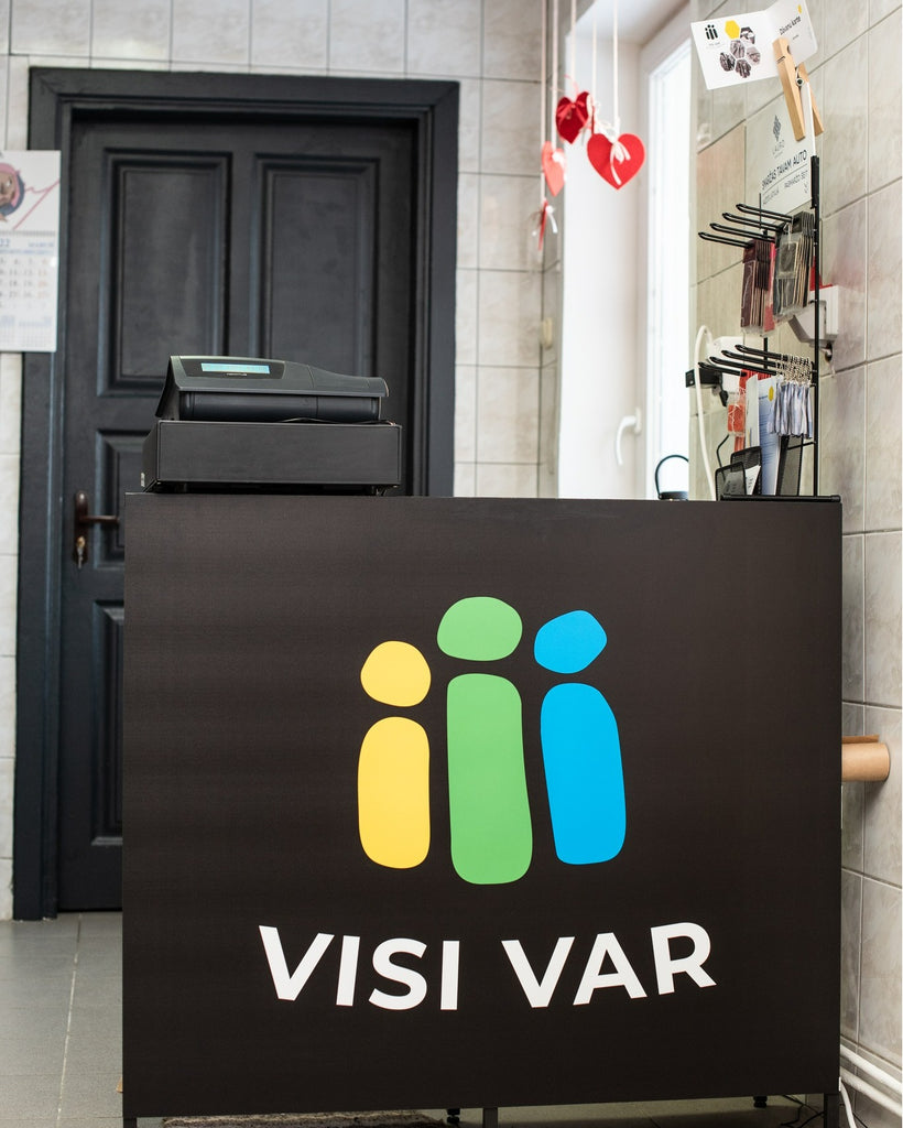 "VISI VAR" VEIKALA SLĒGŠANA SIGULDĀ, RAIŅA IELA 1.