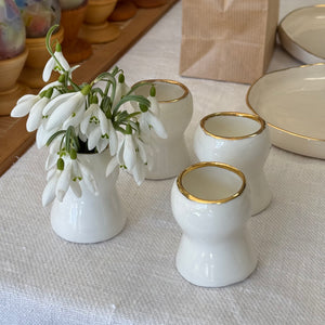 MAZĀ PORCELĀNA VĀZĪTE