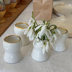 MAZĀ PORCELĀNA VĀZĪTE