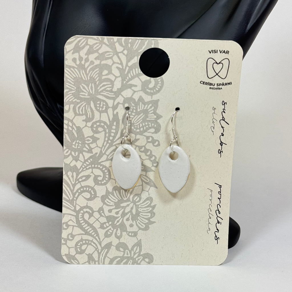 PORCELĀNA AUSKARI NR.7