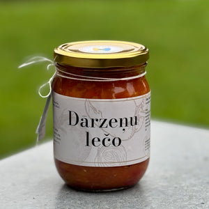 DĀRZEŅU LEČO